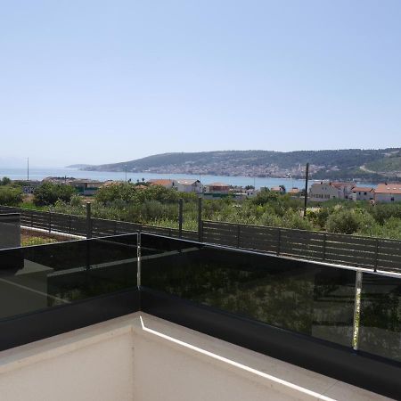 Apartment "Mon Ami" โตรกีร์ ภายนอก รูปภาพ