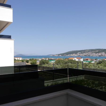 Apartment "Mon Ami" โตรกีร์ ภายนอก รูปภาพ